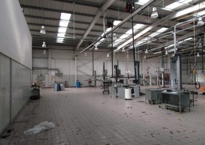 Inside of rundown motor trade property